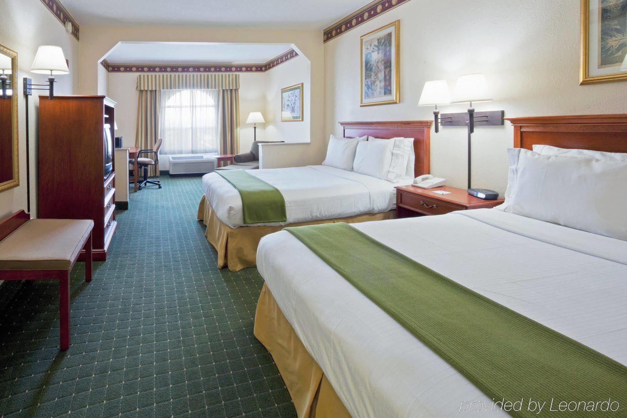 Holiday Inn Express & Suites Orlando International Airport, An Ihg Hotel Phòng bức ảnh